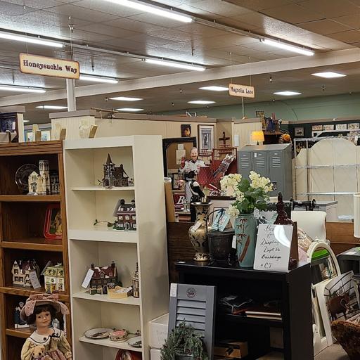 Land of Cotton Antique Mall, Dothan, Alabama, United States