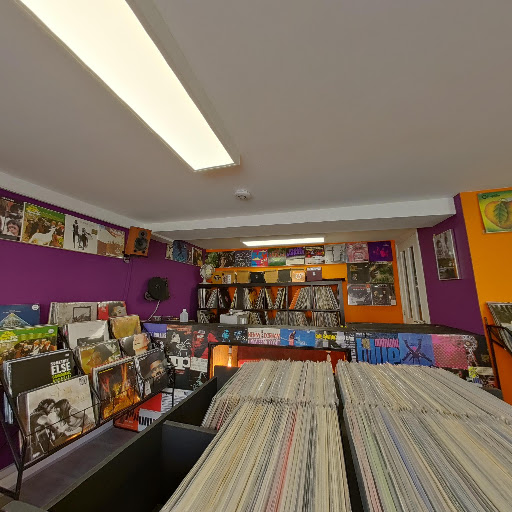 Slipped Discs Record Store Vinyl World