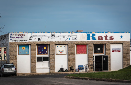 RATS - Records & Things Strange (Record store in Llano, Texas, United States)