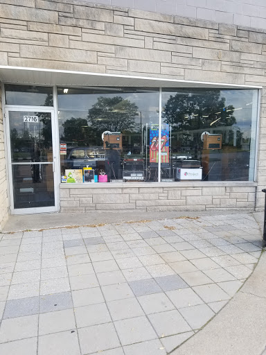 REGION RECORDS (Record store in Griffith, Indiana, United States)