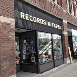 Records and Tapes Galore (Record store in Saginaw, Michigan, United States)